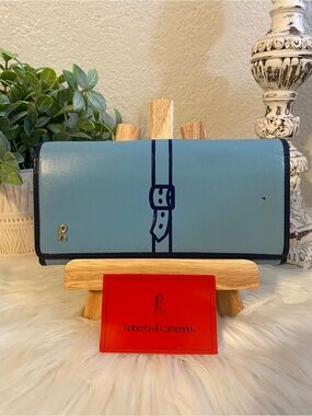 Roberta di Camerino Sky Blue Leather Belt-Motif Wallet with Navy Trim